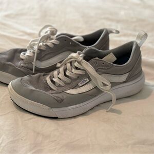 Vans Ultra Range Gray and White Sneakers